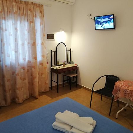 Anestis Studios Agios Georgios  Quarto foto